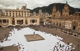 Bolivar Plaza